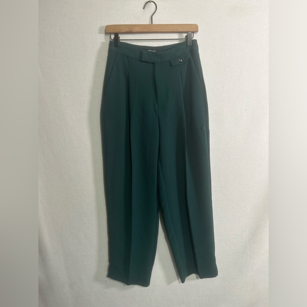 MADEWELL HIGH RISE ROSEDALE STRAIGHT TROUSER PANTS IN CREPE SPRUCE GREEN - Picture 4 of 11